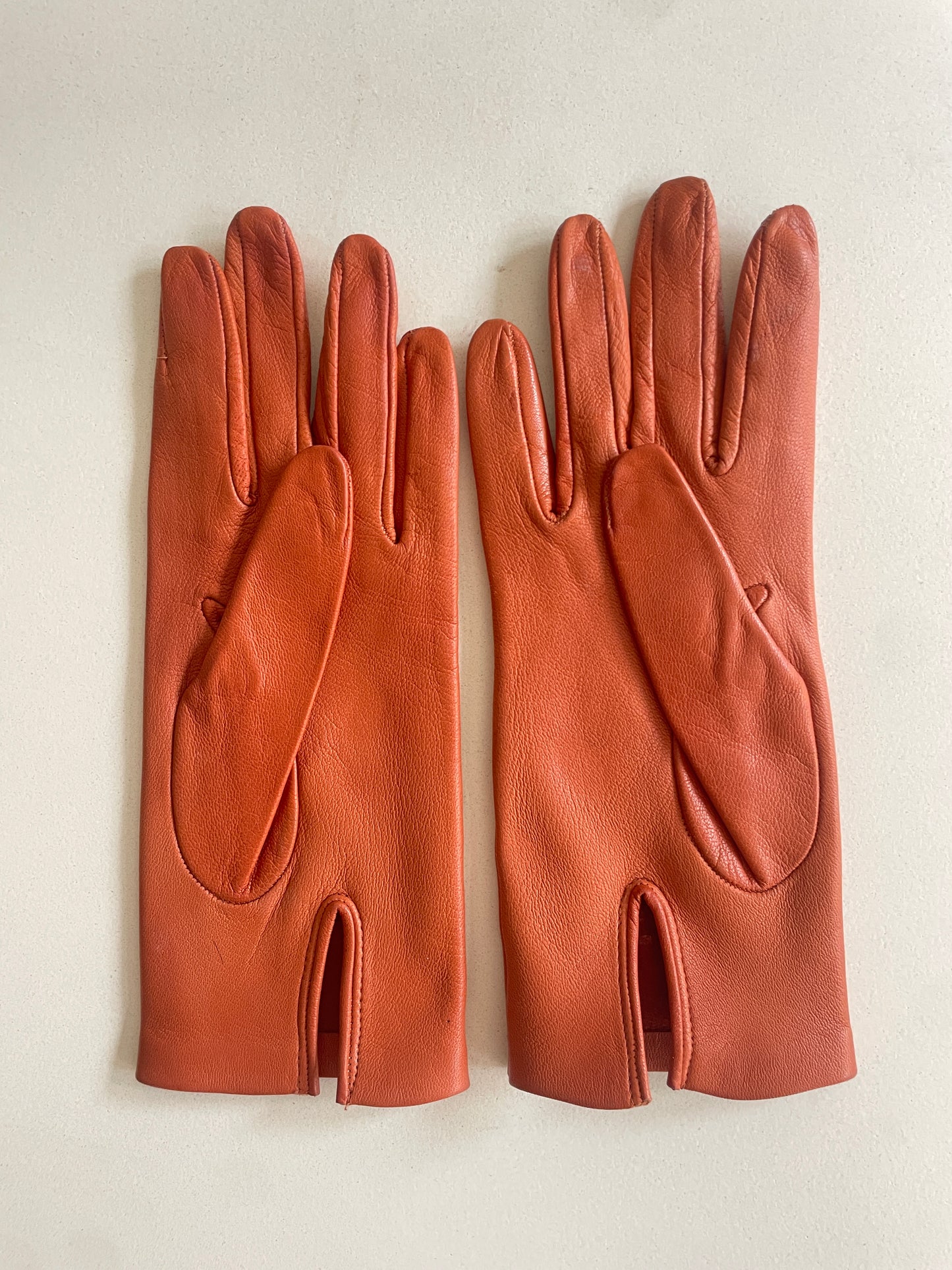 Vintage Burnt Orange Kid Leather Gloves - The Curatorial Dept.