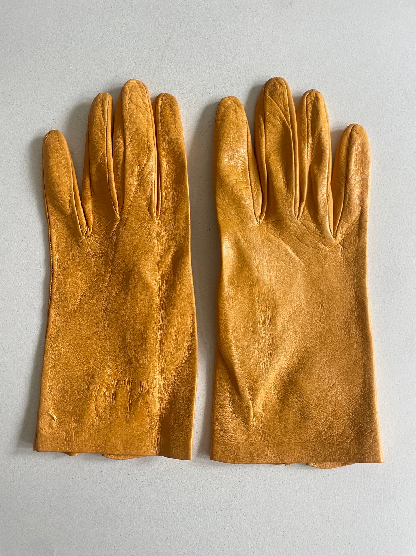 Vintage Mustard Yellow Kid Leather Gloves - The Curatorial Dept.