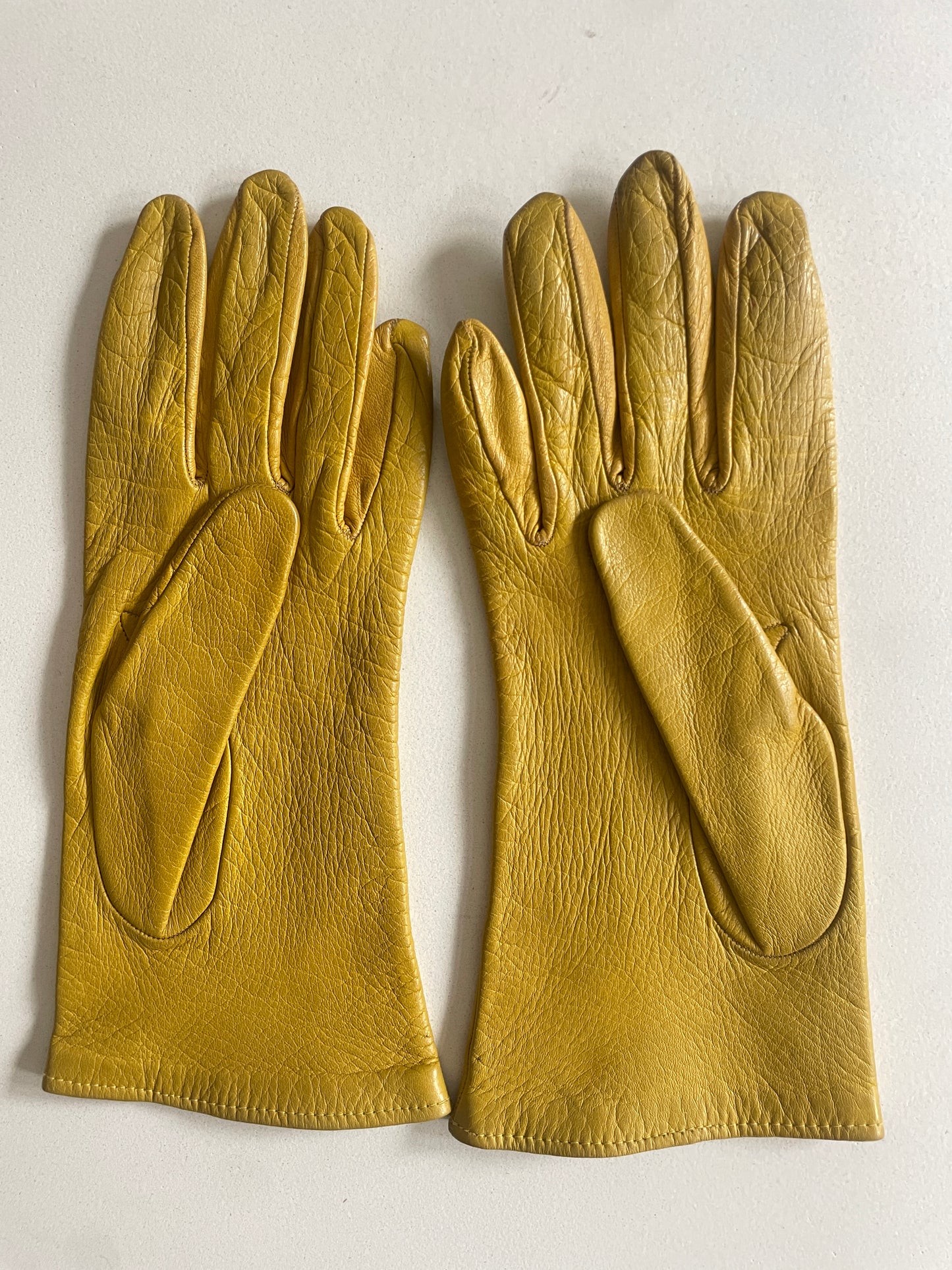 Vintage Ann Taylor Yellow Kid Leather Gloves - The Curatorial Dept.