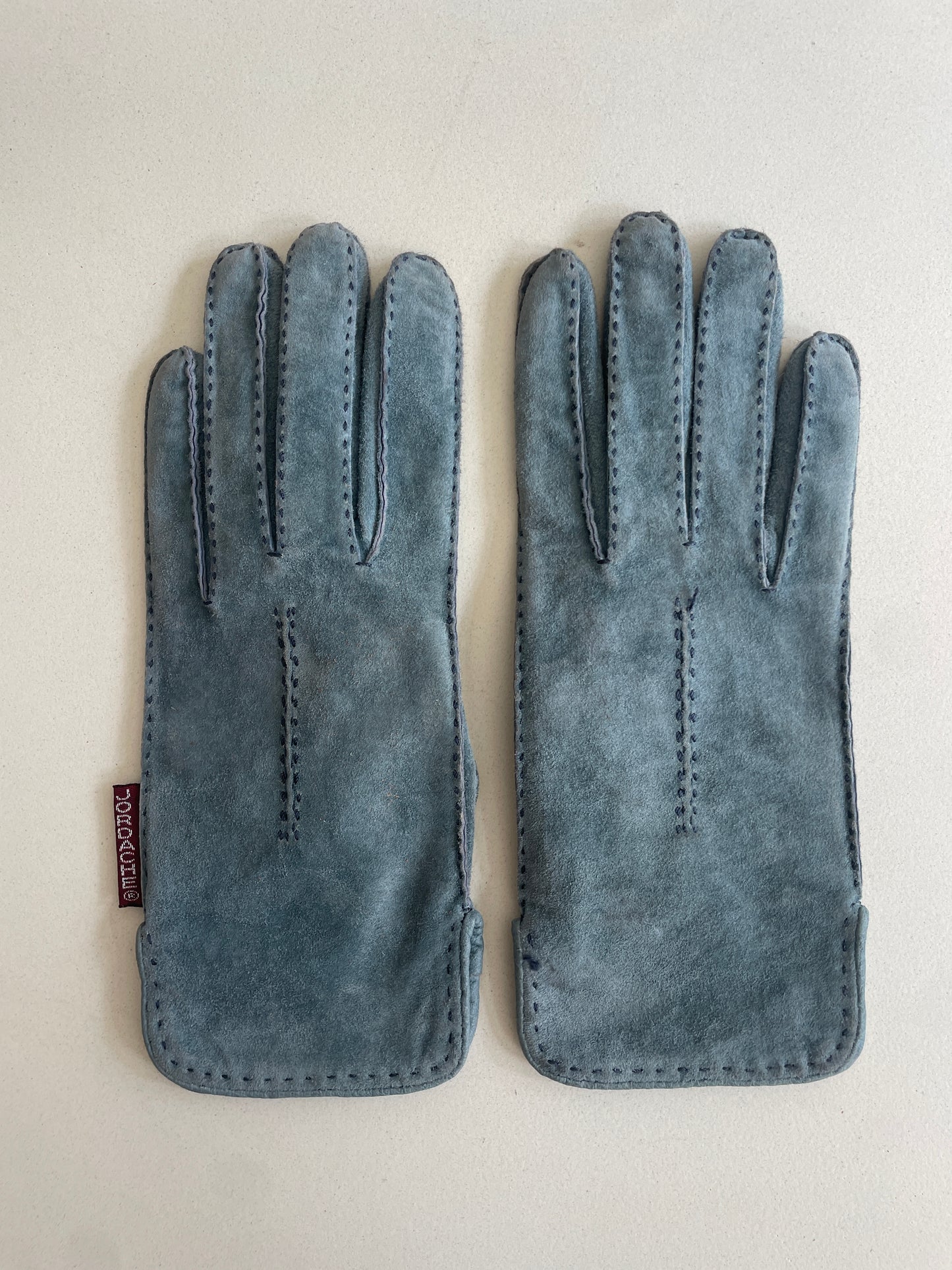 Vintage Jordache Suede Gloves - The Curatorial Dept.