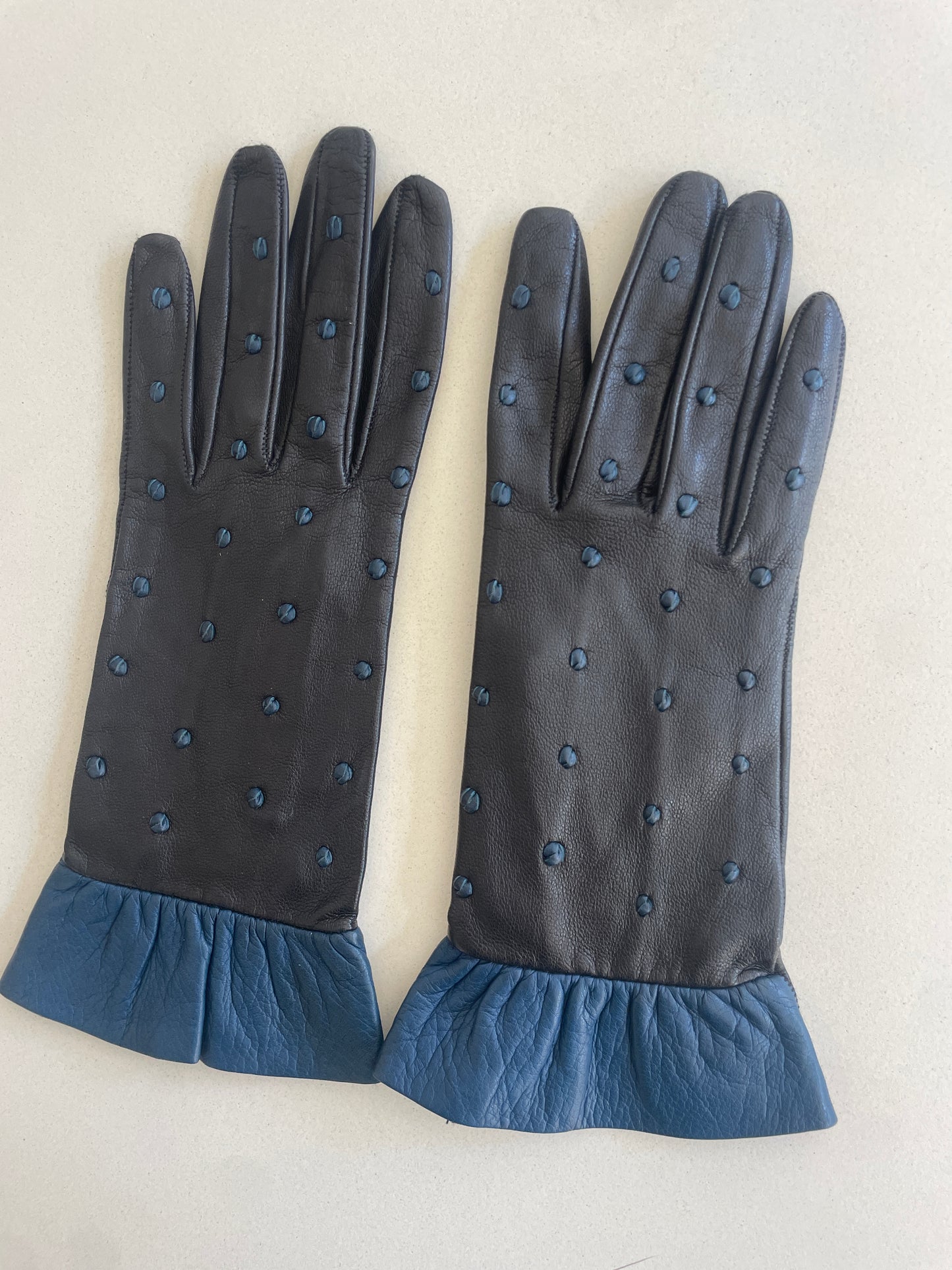 Vintage Polka Dot Kid Leather Gloves - The Curatorial Dept.