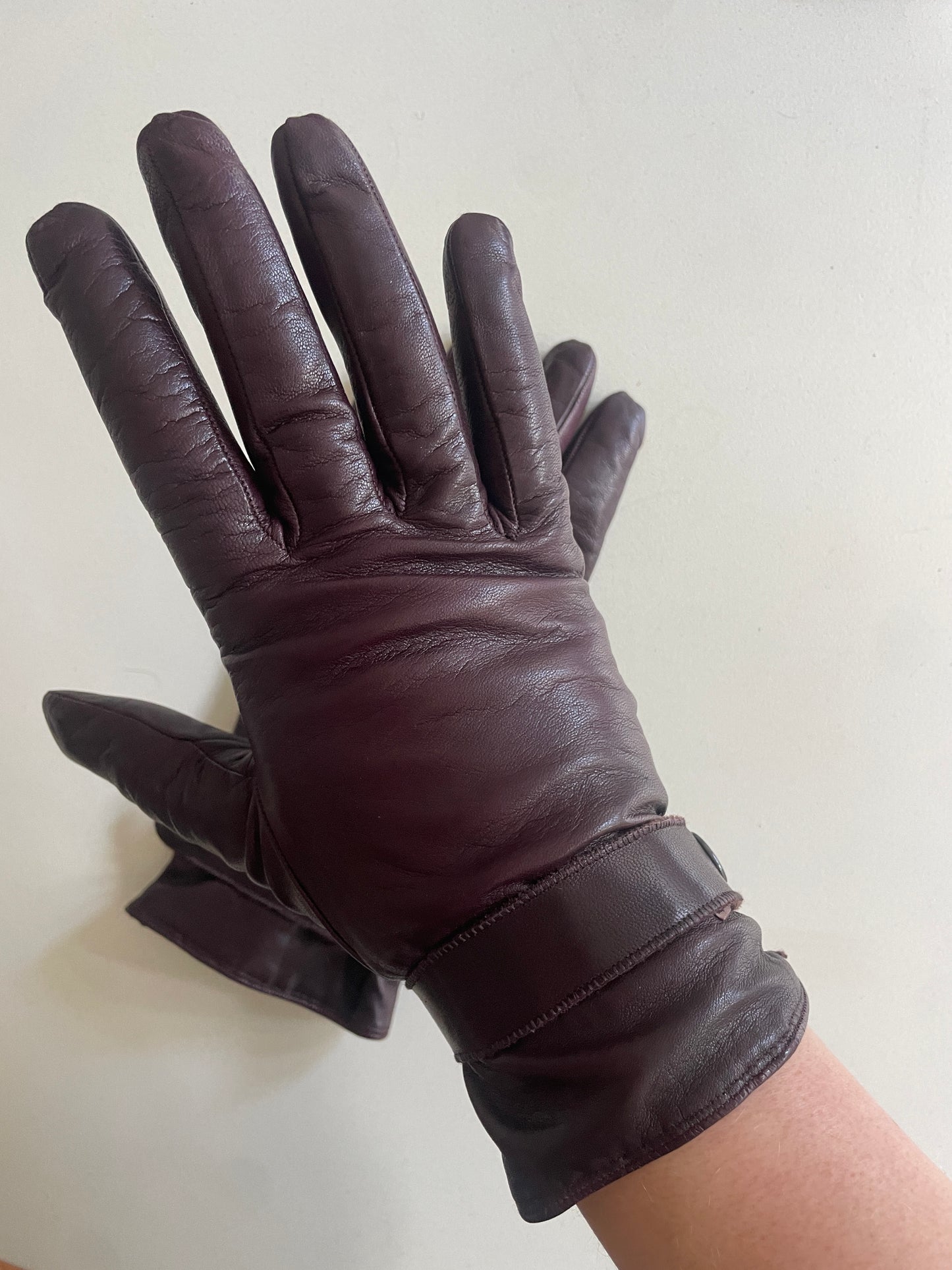 Vintage Dark Brown Kid Leather Gloves - The Curatorial Dept.