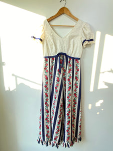 Vintage Floral Vicky Vaughn Prairie Dress - The Curatorial Dept.
